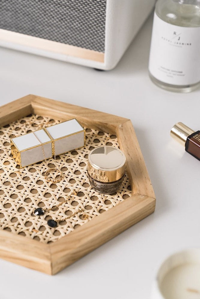 Bandeja Geométrica de Madeira com Fibra Natural