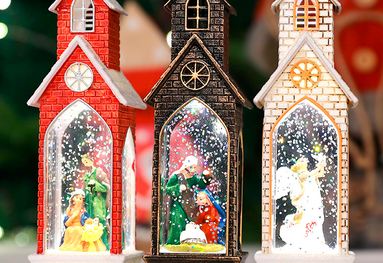 Lanterna Igreja Iluminada